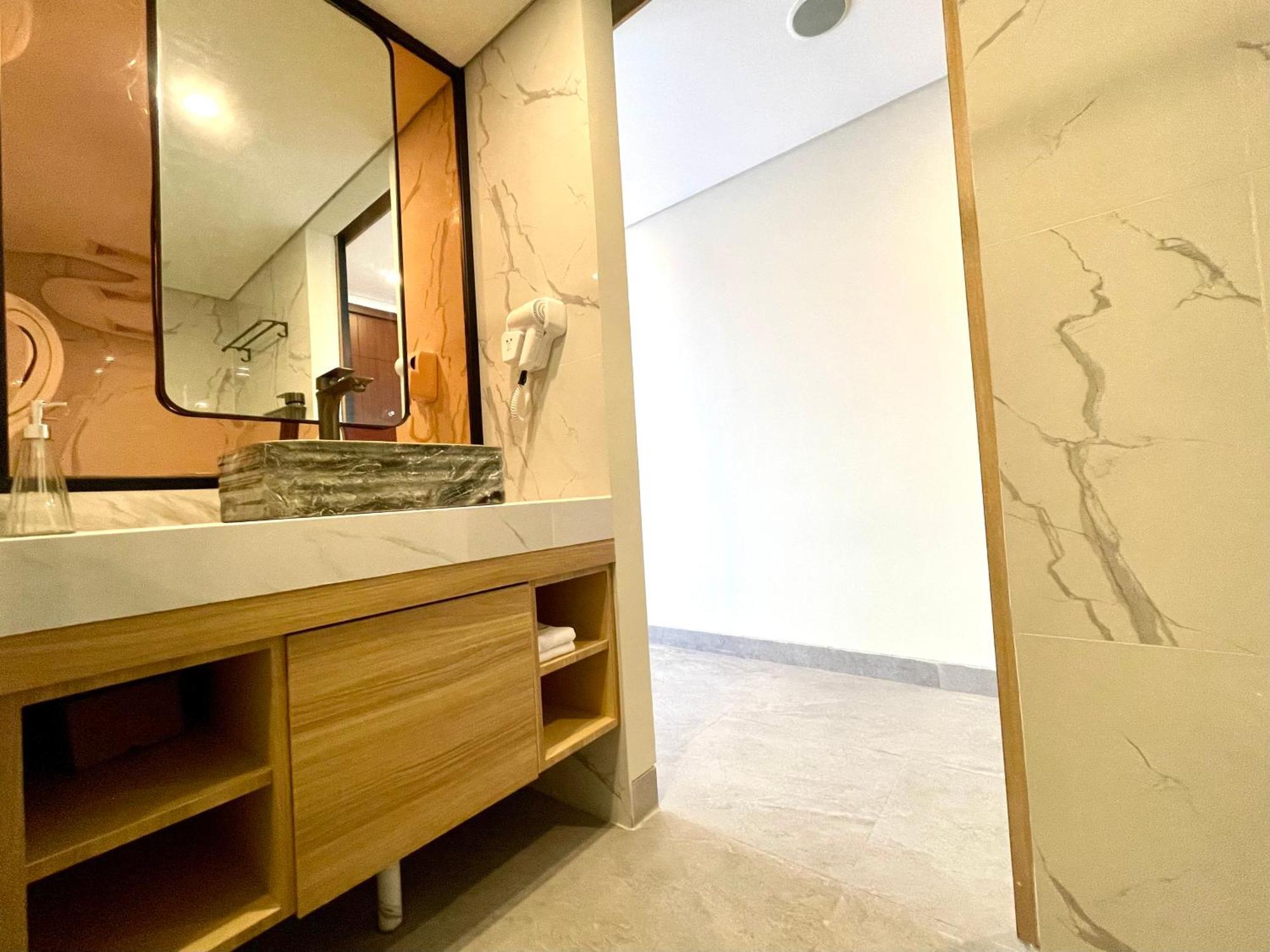 Anaya Hotel Canggu Екстер'єр фото